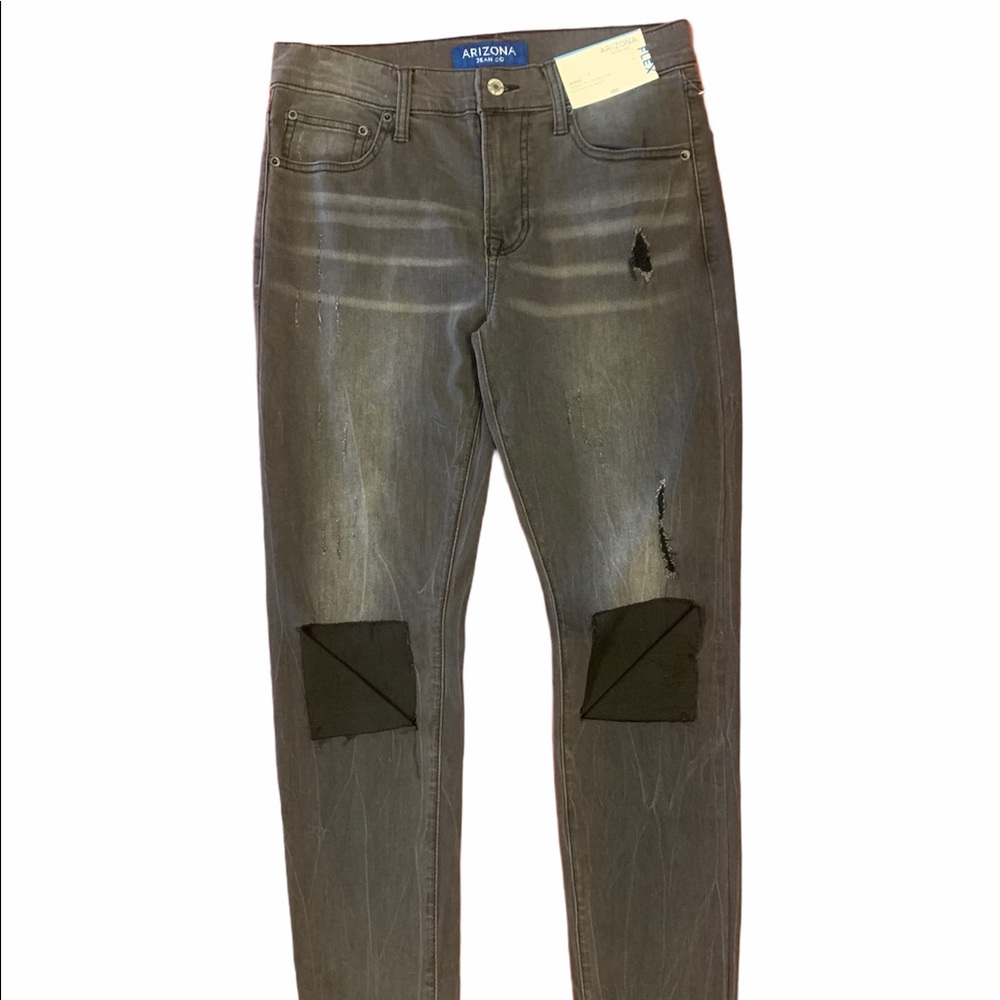 Skinny Destroyed Jeans